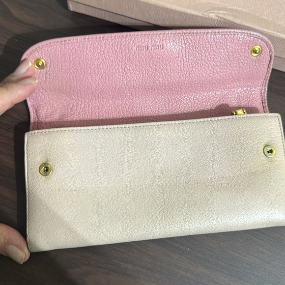 Miu Miu Long Wallet in Leather - Picture 3 of 6